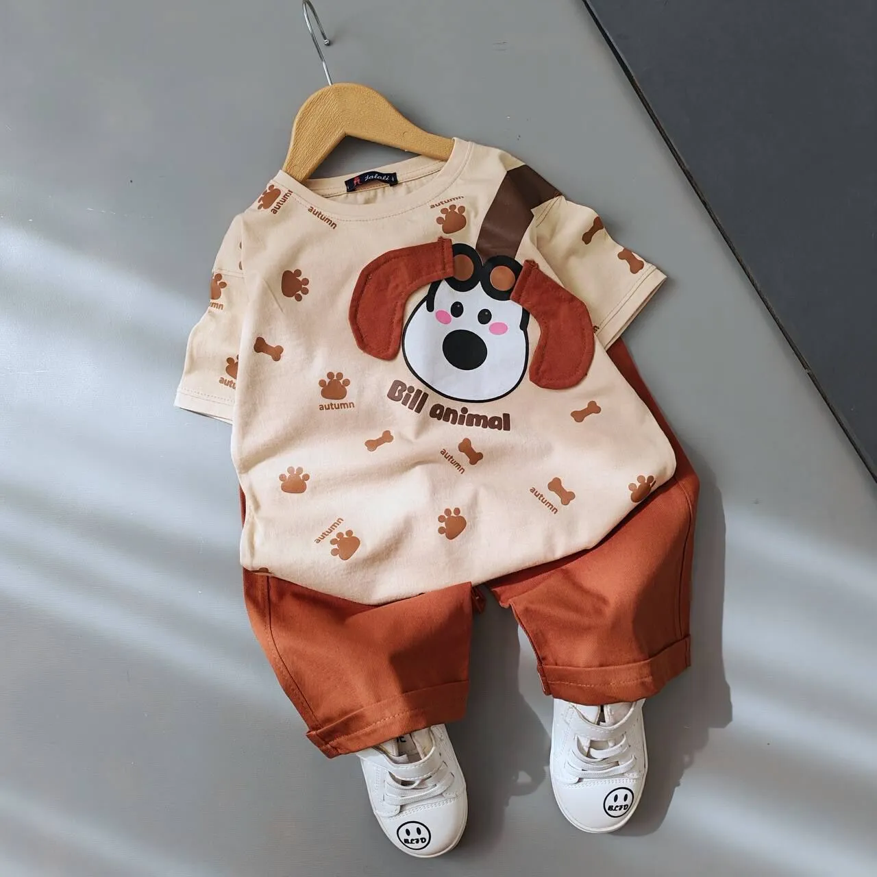 ست عیدانه کودک طرح سگ سبز پسرانه و دخترانه باکیفیت و ارزان